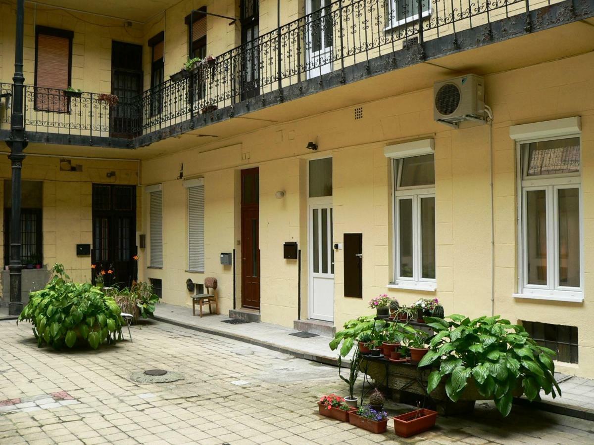 Prime Park Apartment Budapest Esterno foto