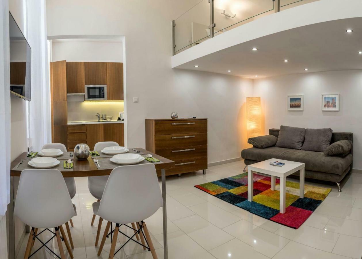 Prime Park Apartment Budapest Esterno foto