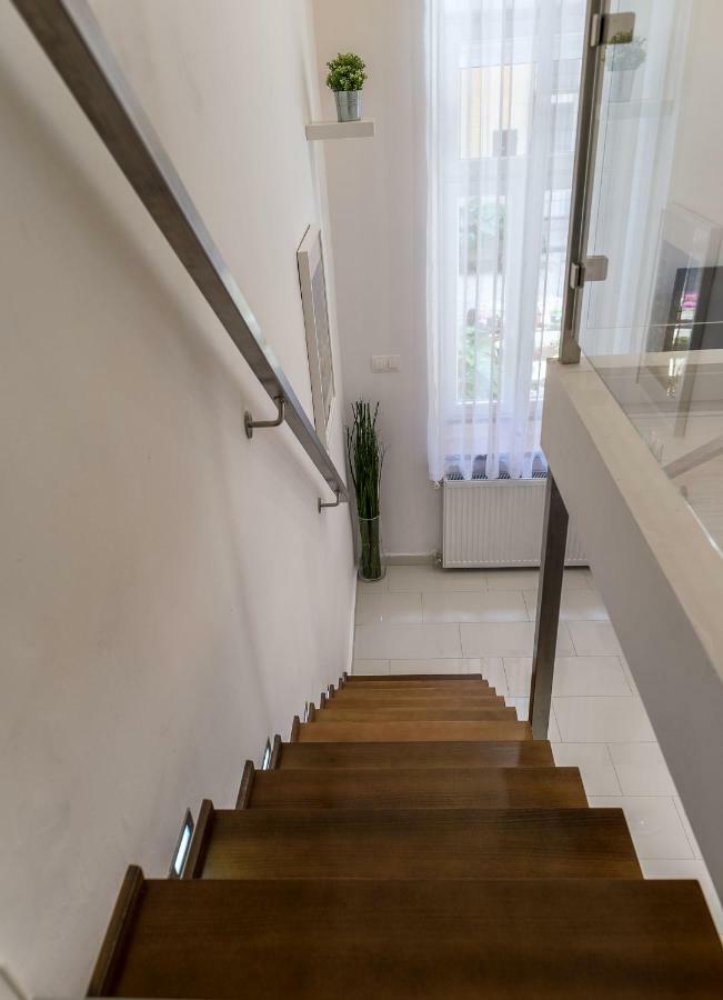 Prime Park Apartment Budapest Esterno foto